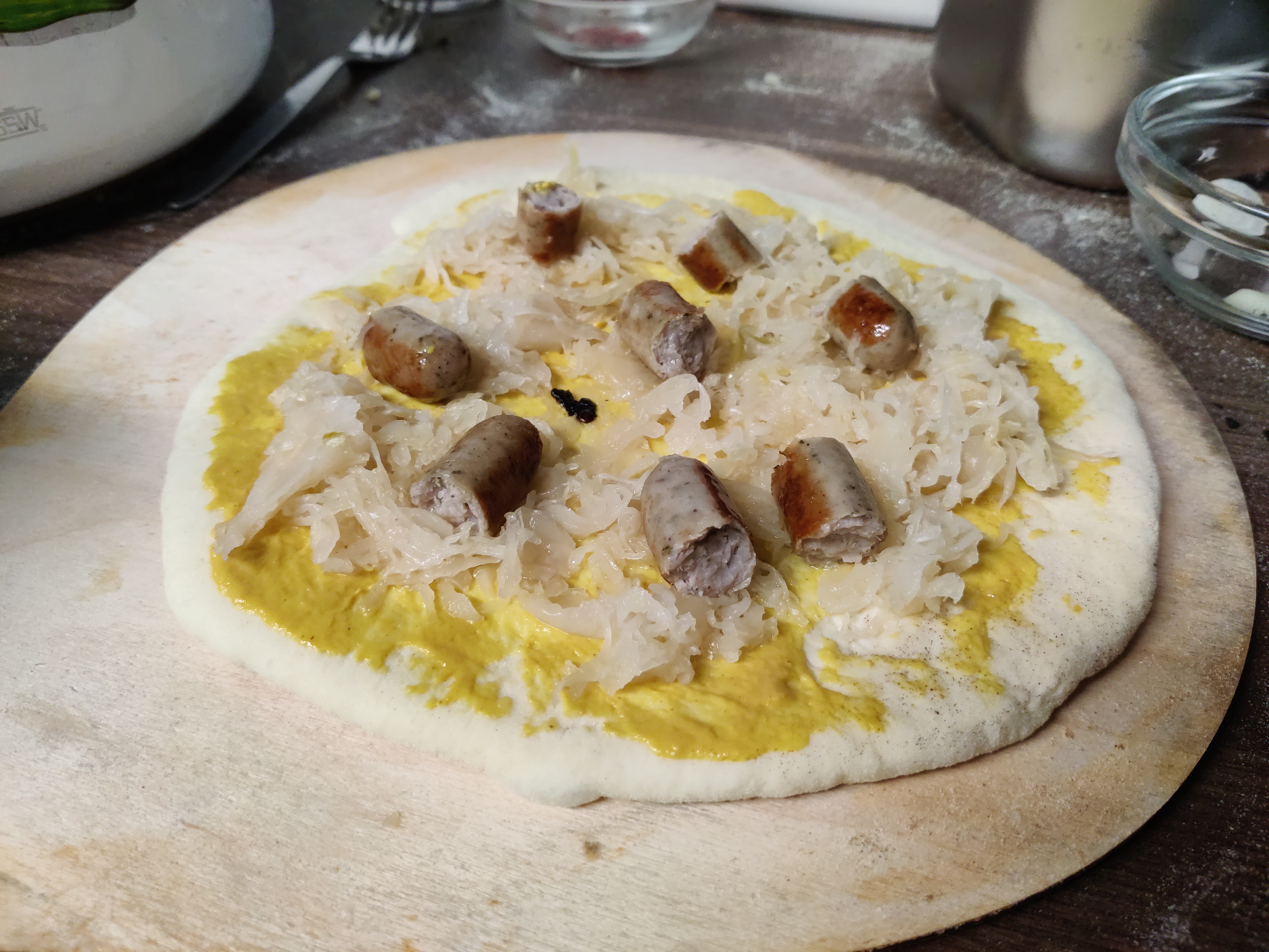 Pizza Nürnberger Bratwurst