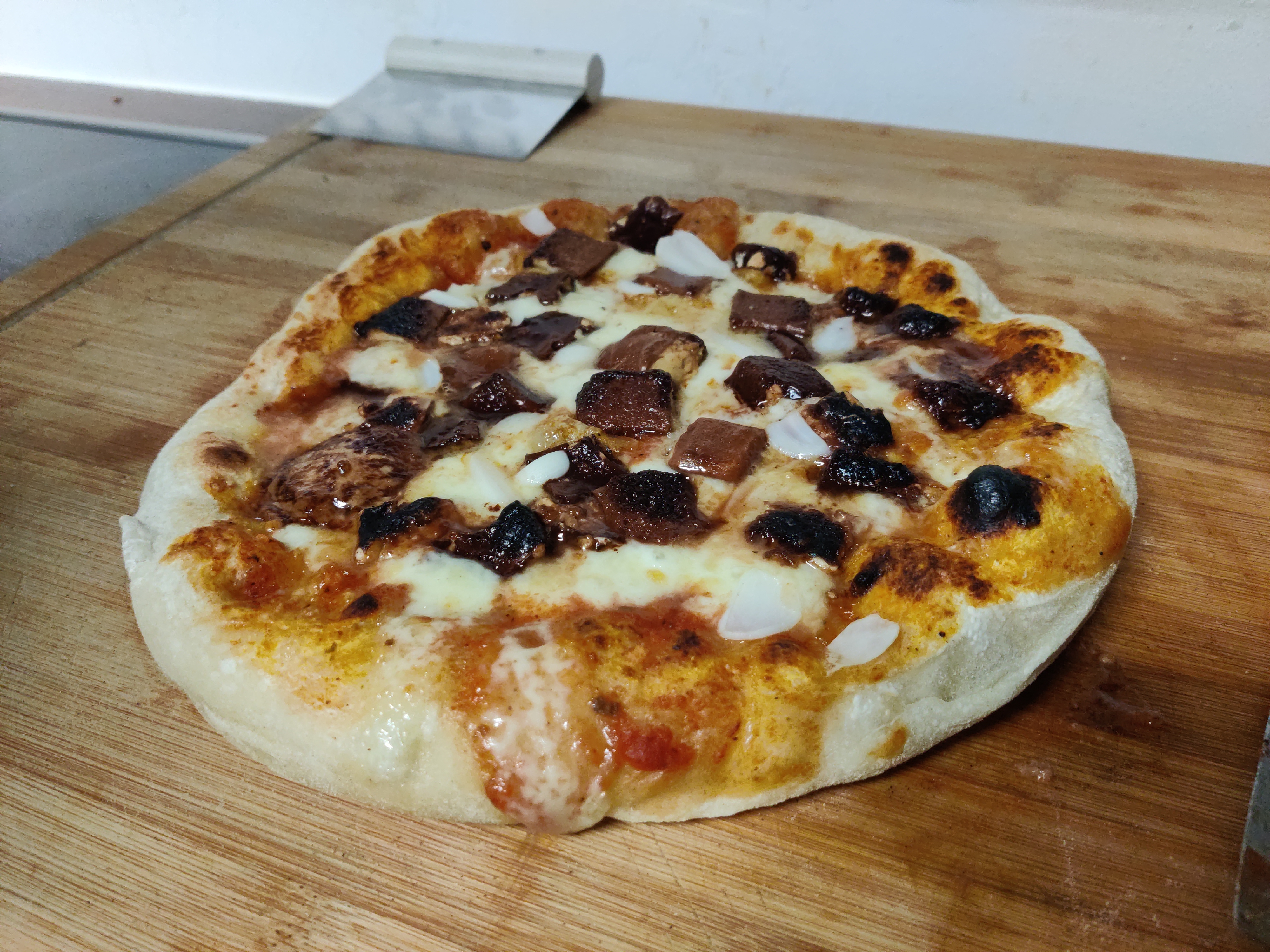 Pizza Schoko-Mozzarella